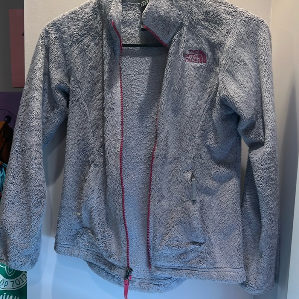 Girls North Face grey jacket size small (7/8)